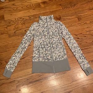 Lululemon jacket, size 4